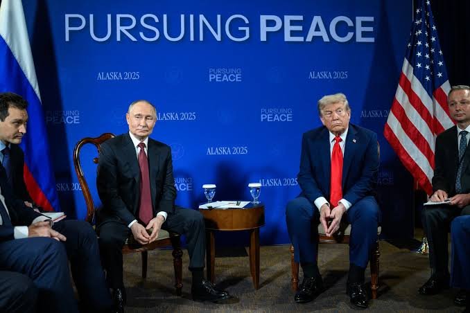 Trump and Putin Meet in Alaska for Ukraine Talks