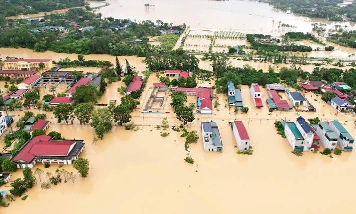 Typhoon Bualoi Causes Destruction Across Southeast Asia