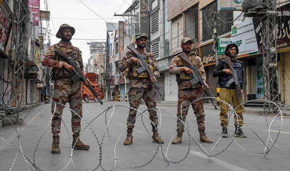 Pakistan Says Security Raids Killed 48 Militants in Balochistan
