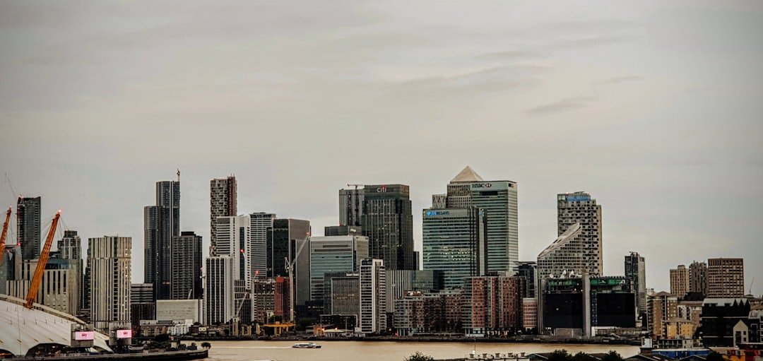 UK Ten-Year Bond Yield Reaches Highest Level Since 2007